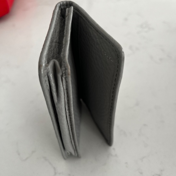 SOLD-Marc by Marc Jacobs wallet ( excellent condition) - Picture 5 of 5